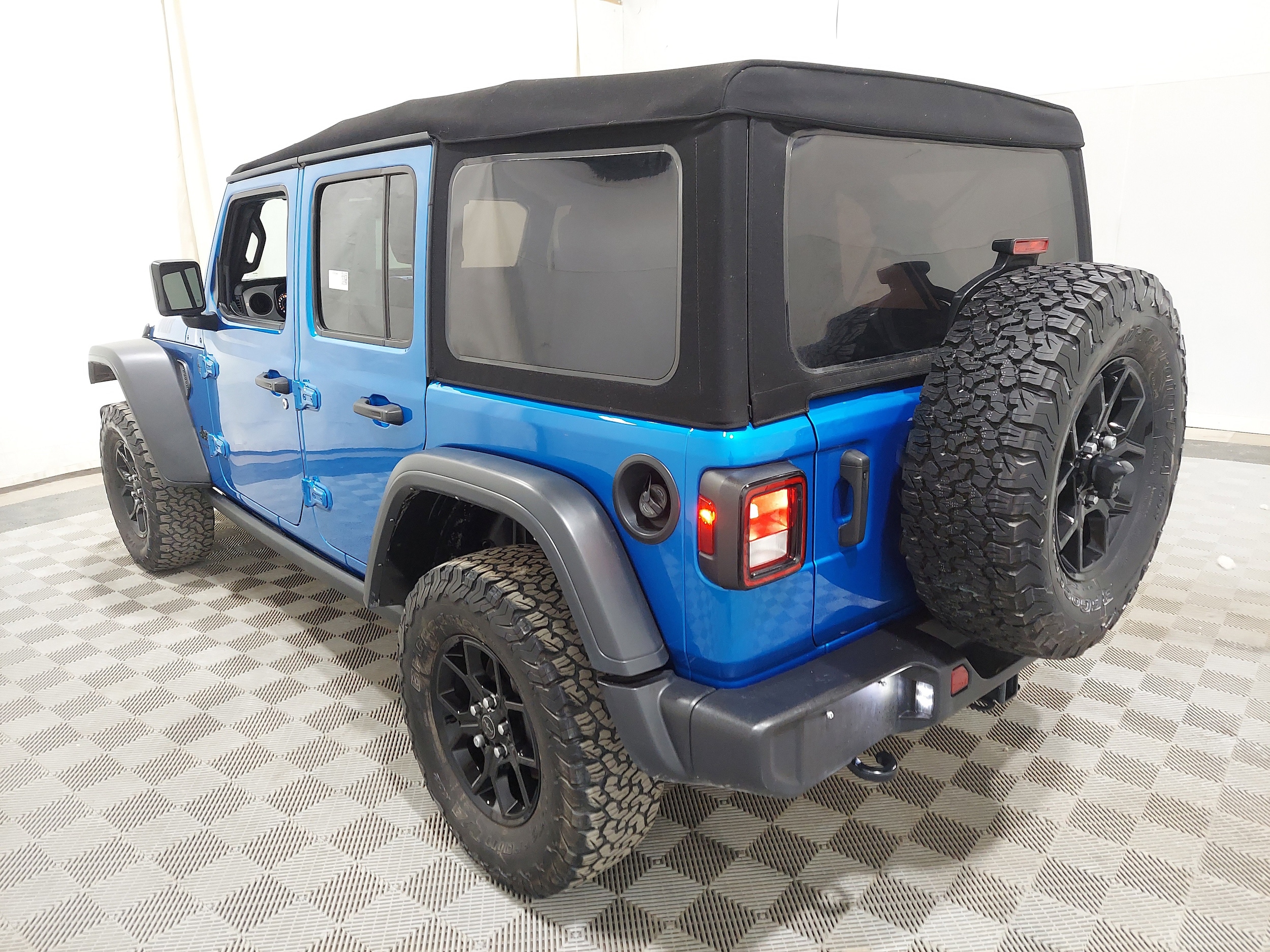 jeep wrangler 4-door 2024 1C4PJXDN5RW165644 image jeep wrangler 4-door 2024 1C4PJXDN5RW165644 image